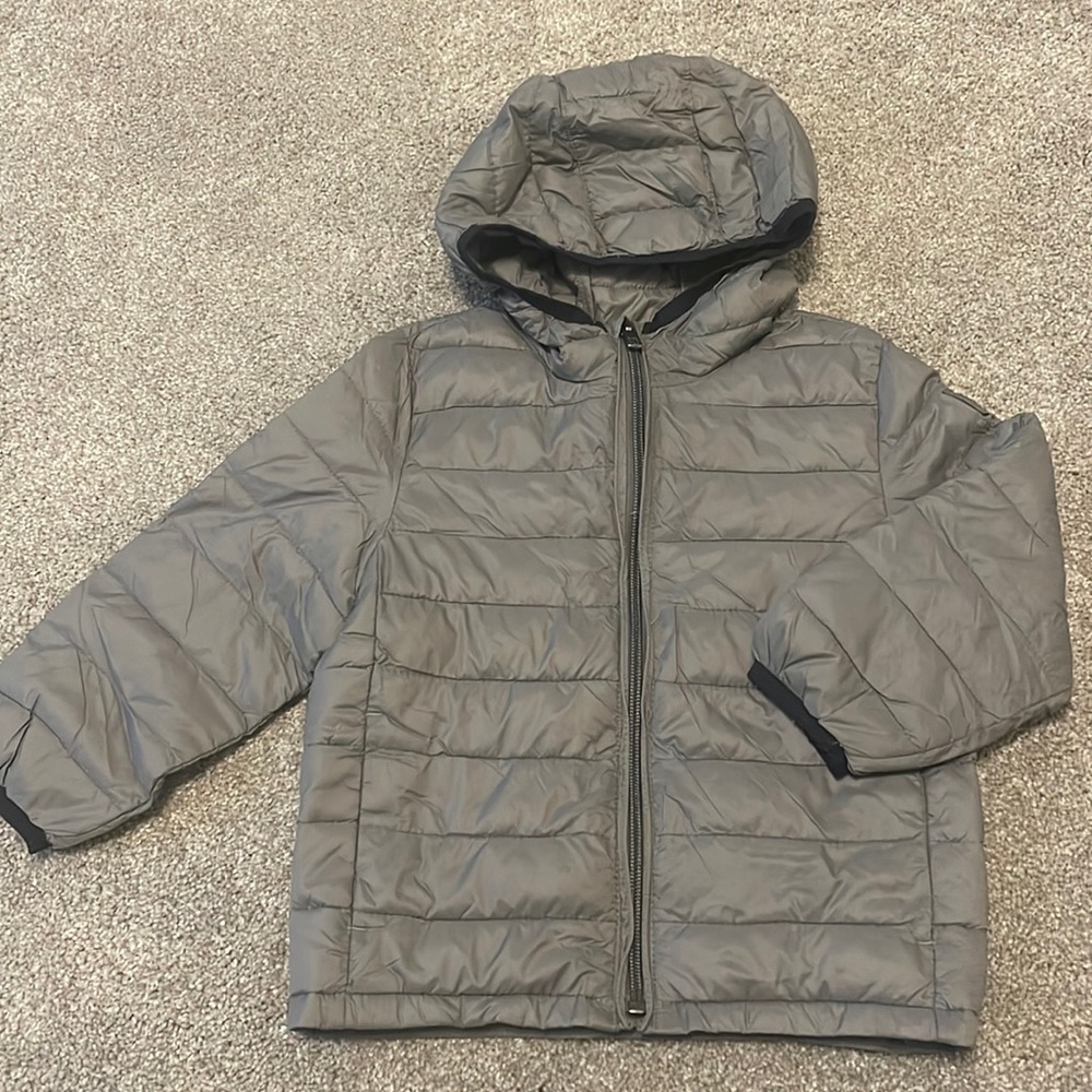 Baby GAP toddler boys size 3T lightweight hooded puffer jacket